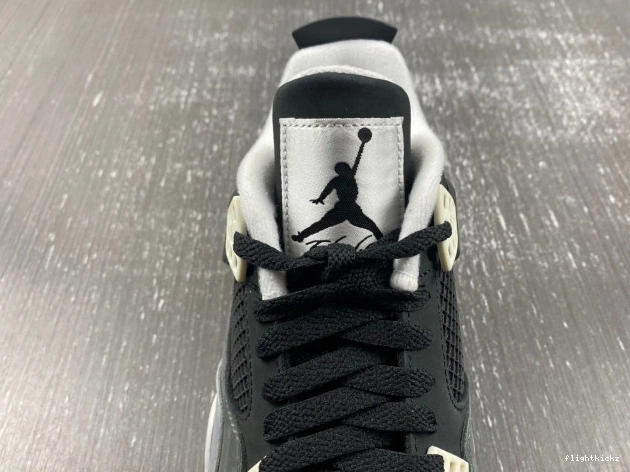 Retro Fear 4 (2013) Pack Jordan 626969-030 0913